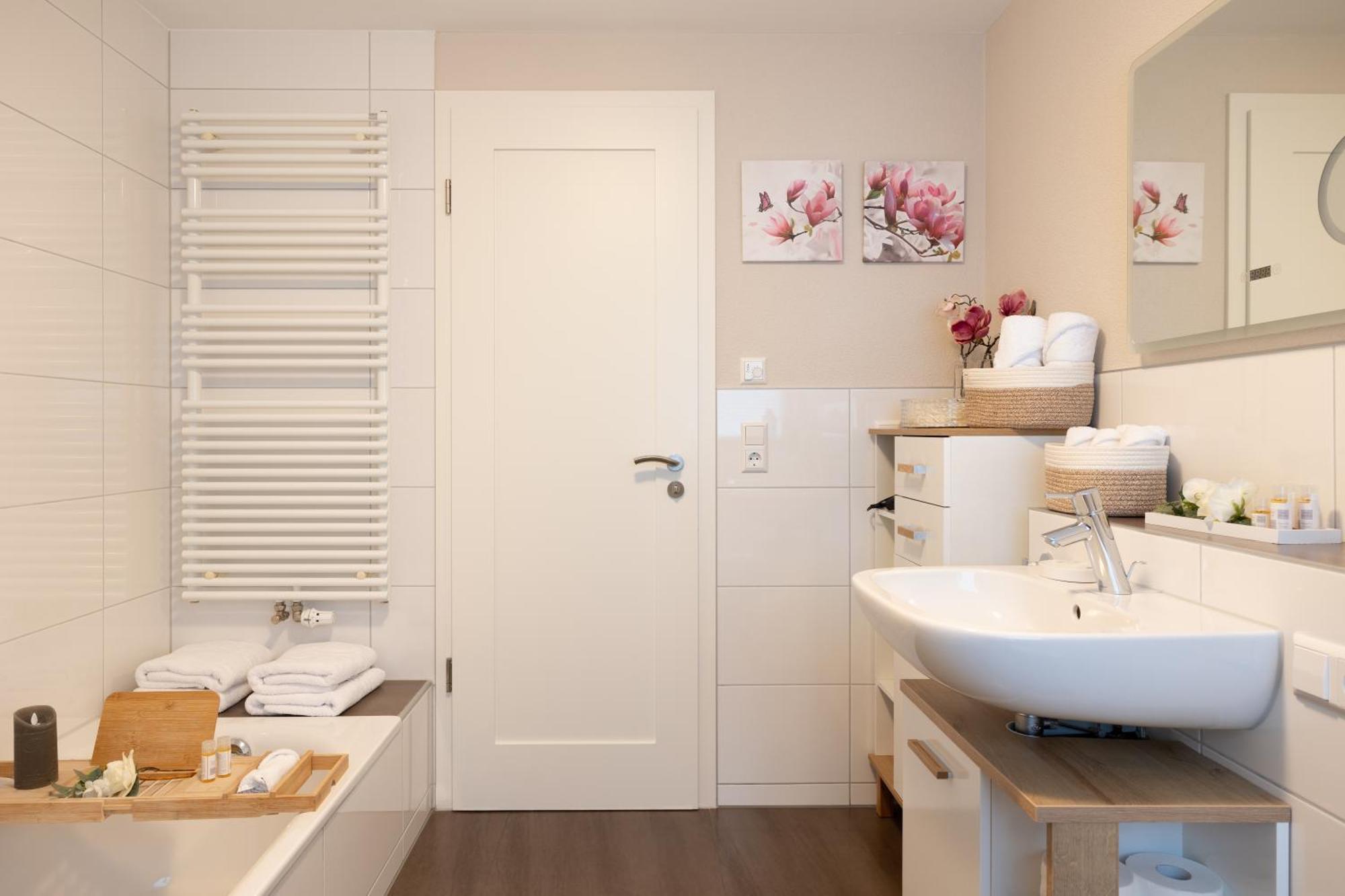 Appartementdeluxe Steiert - Near Europa Park - Rulantica - Spacious - Fully Equipped Kitchen - Private Garden - Free Parking - Pet Friendly ชวาเนา ภายนอก รูปภาพ